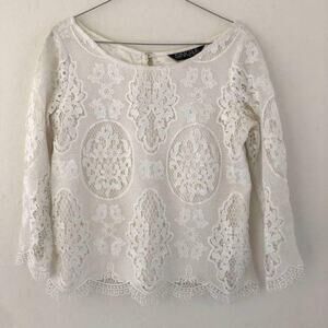 Winter white lace 3/4 sleeve top by Single XS